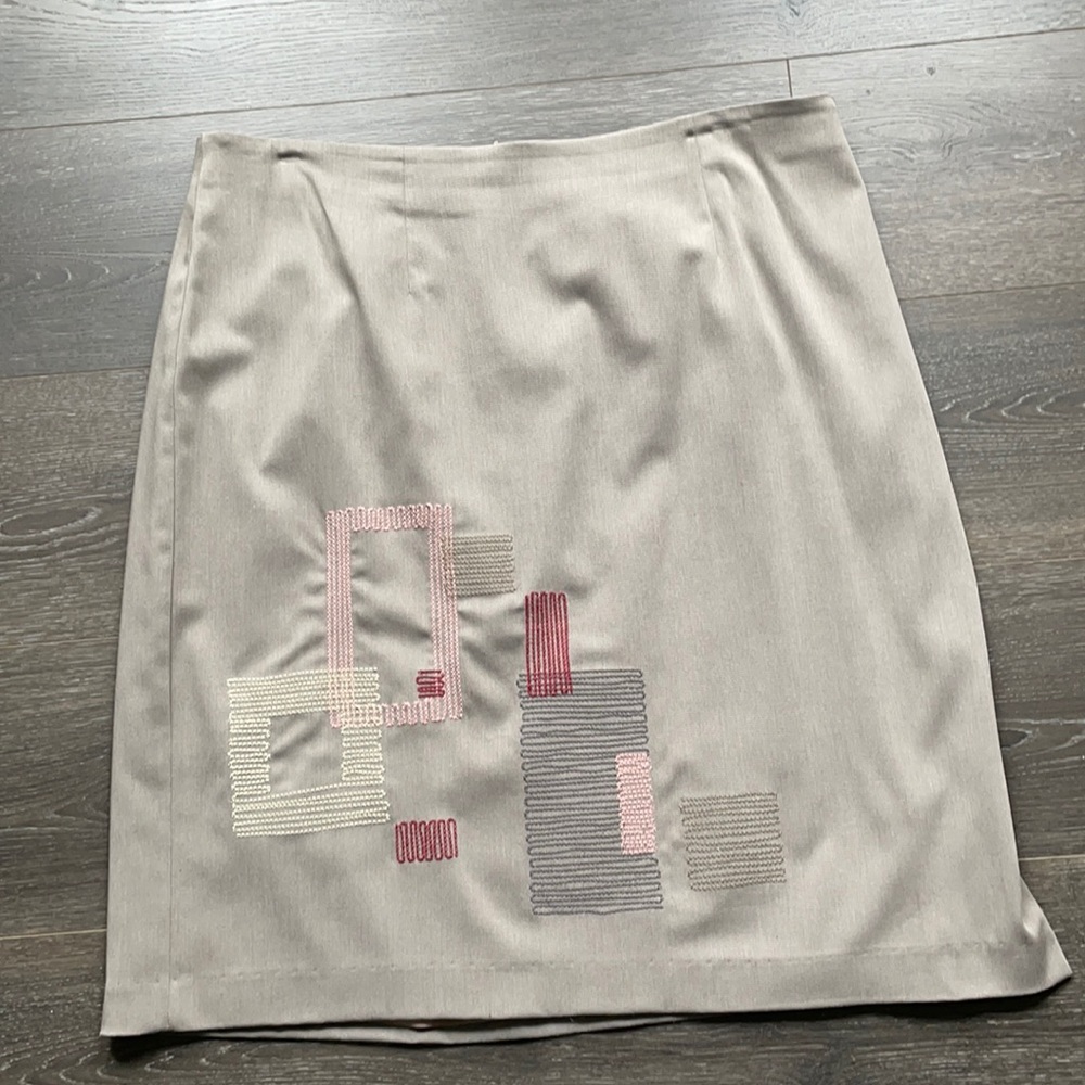 Emme Embroidered Skirt with Side Slit